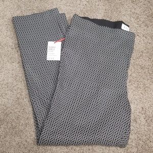 Elle| Mid Rise Skinny Ankle Pants